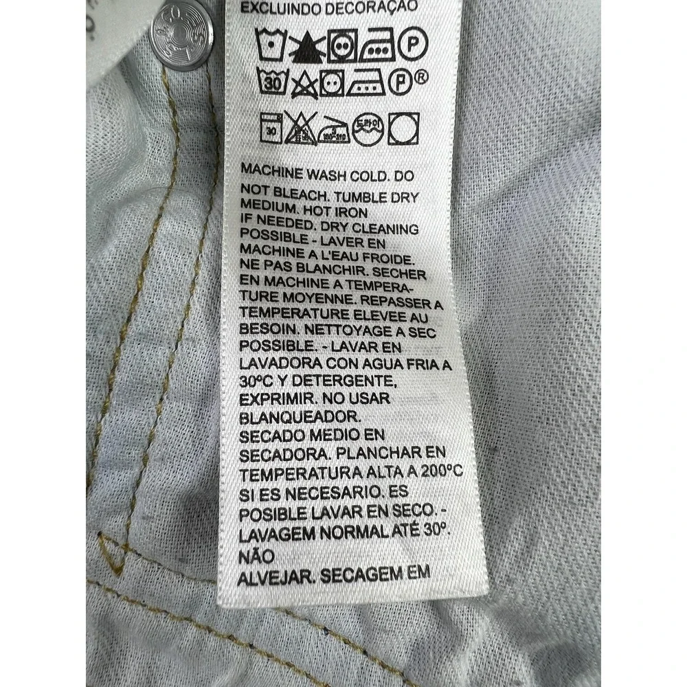 Levis levi 517
